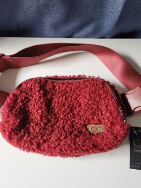 Brand New C.C. Sherpa Belt Bag Fanny Pack Burgundy